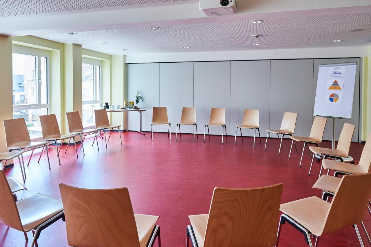 Hostel Frankfurt - Haus Der Jugend Frankfurt am Main